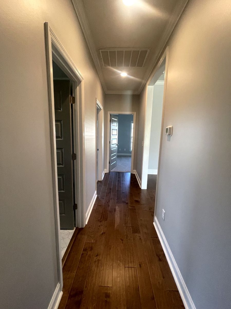 Mixon Floor Plan Custom Homes Hallway