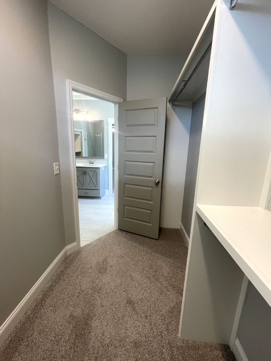 Mixon Floor Plan Custom Homes Master Closet