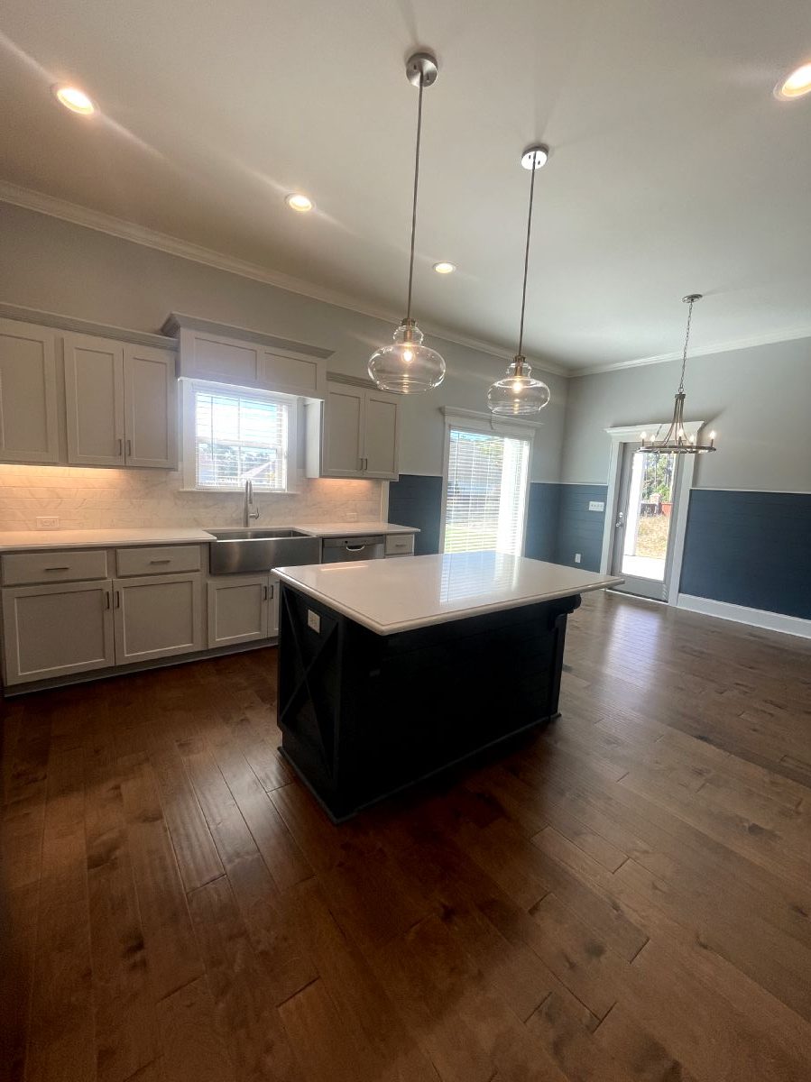 Mixon Floor Plan Custom Homes Kitchen Island