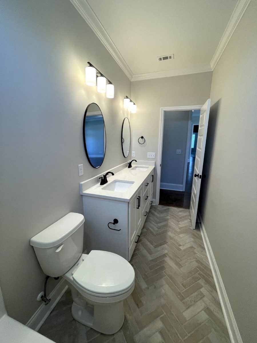 Eagle Floor Plan Custom Built Home Bathroom