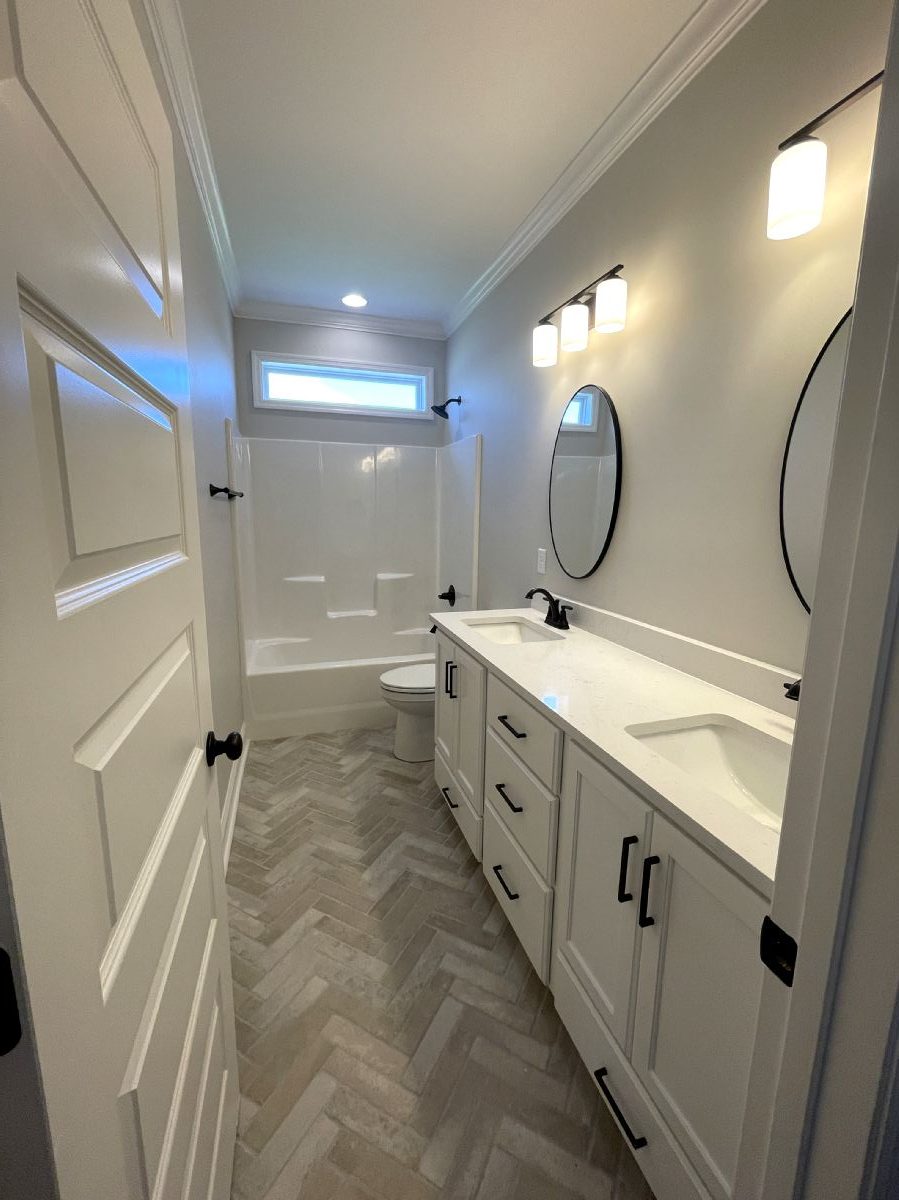 Eagle Floor Plan Custom Built Home Bathroom