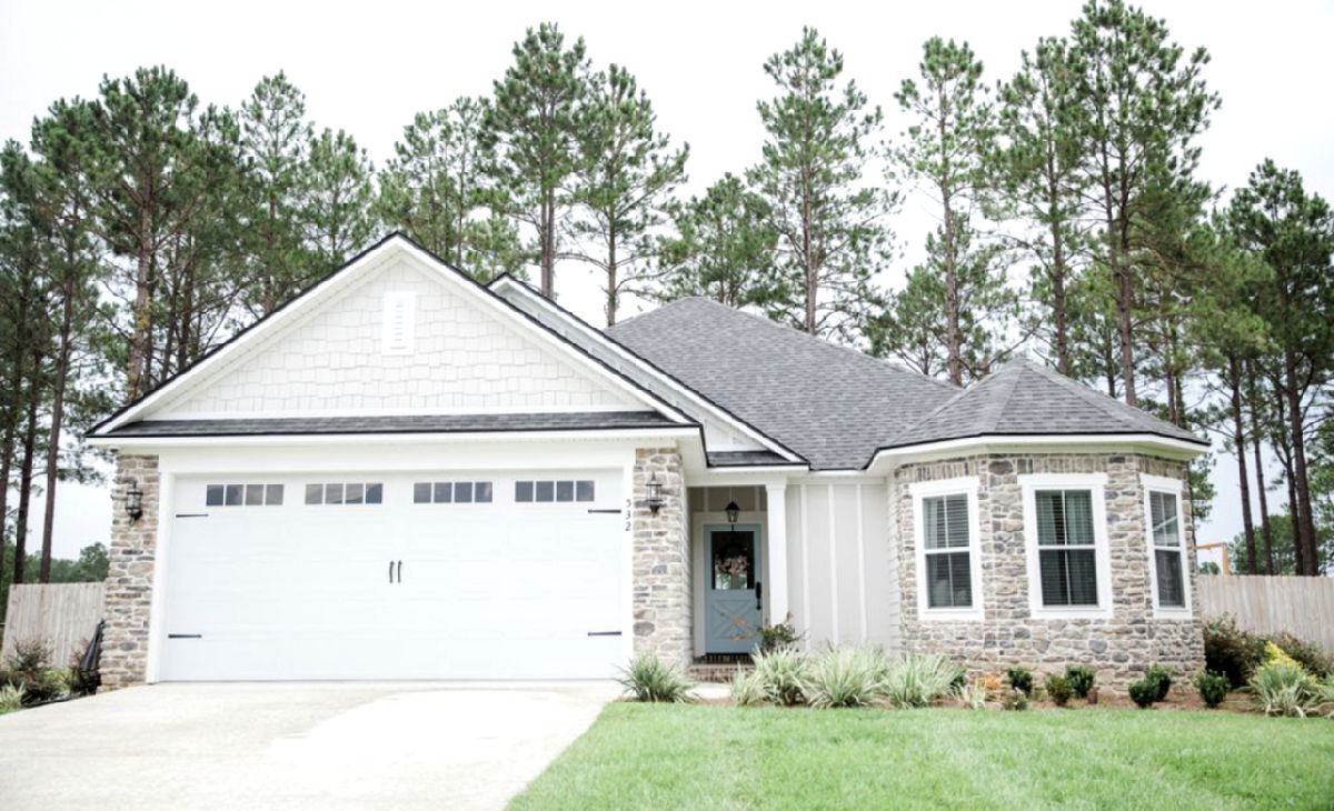 Flake Custom Home Build Floor Plans