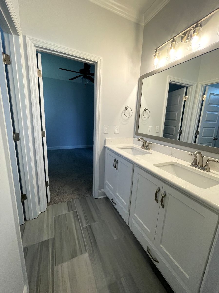 Sweet Pecan Custom Home Bathroom