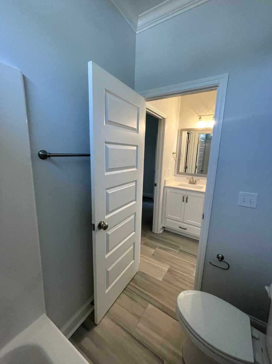 Sweet Pecan Custom Home Bathroom