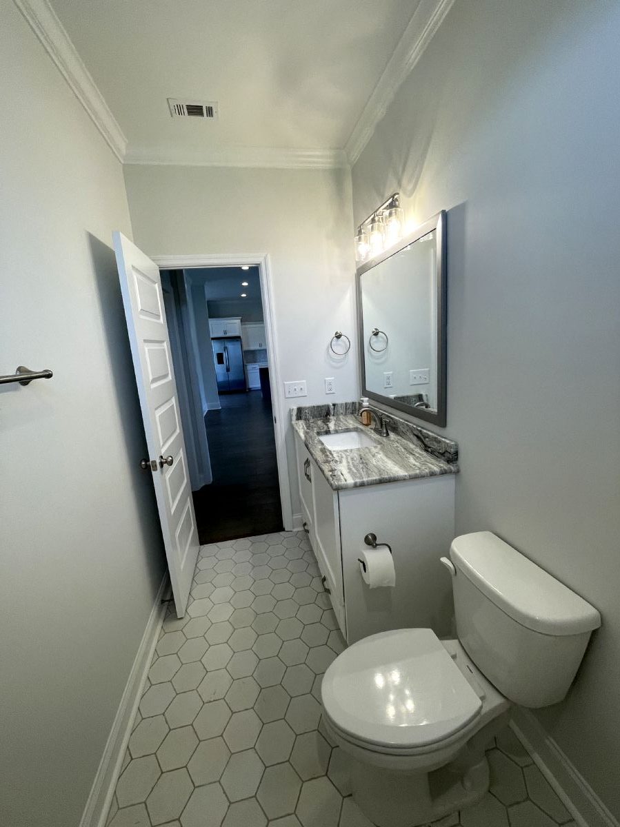 Sweet Pecan Custom Home Bathroom